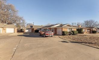 2408 33rd St #B - Photo 1 of 1
