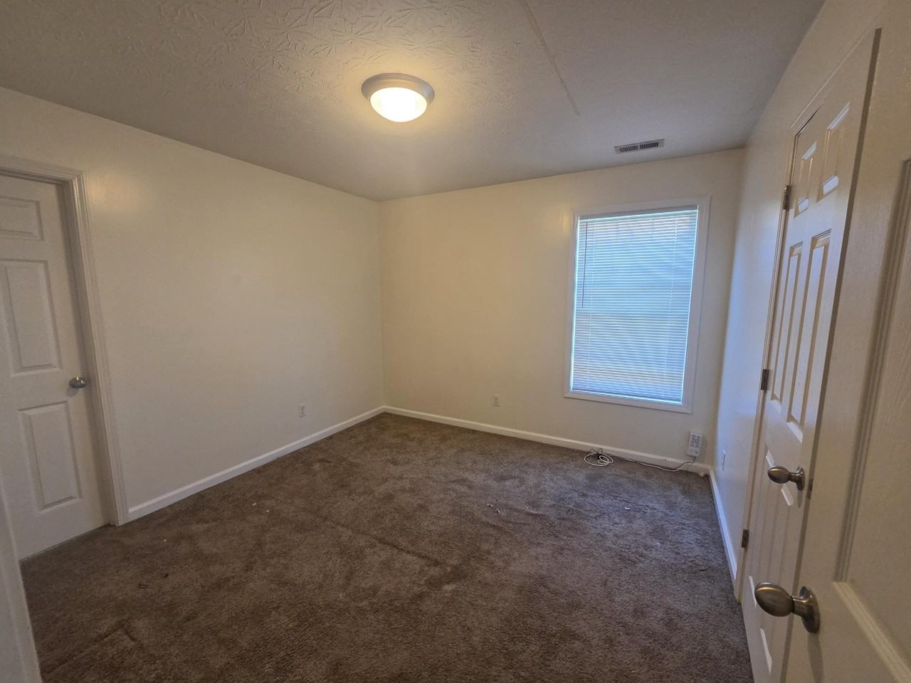 516 Lucille Dr - Photo 6 of 14