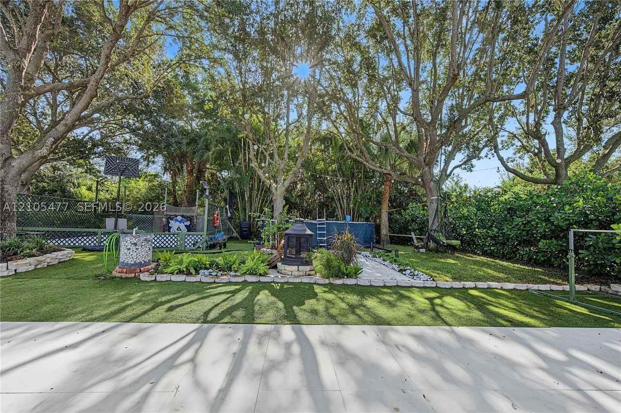 3694 Old Lighthouse Cir - Photo 5 of 49