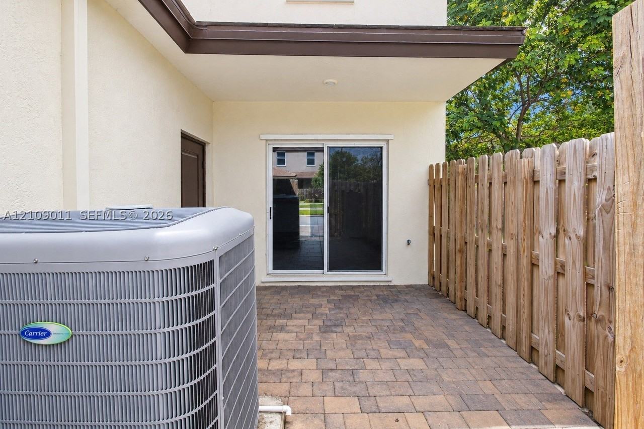 12891 Sw 243rd Ter #12891 - Photo 7 of 30