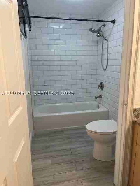 2439 Centergate Dr #102 - Photo 5 of 20