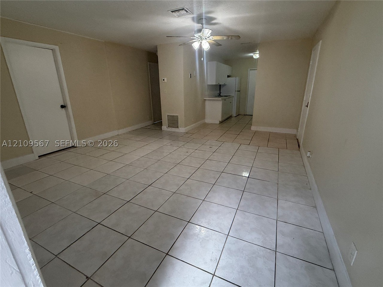 1132 Ne 5th Ave #1 - Photo 3 of 15