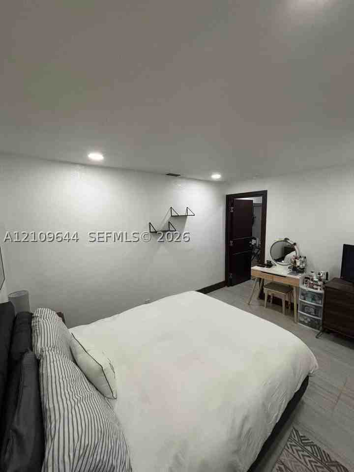 1881 Sw 42nd Ter #2 - Photo 7 of 9