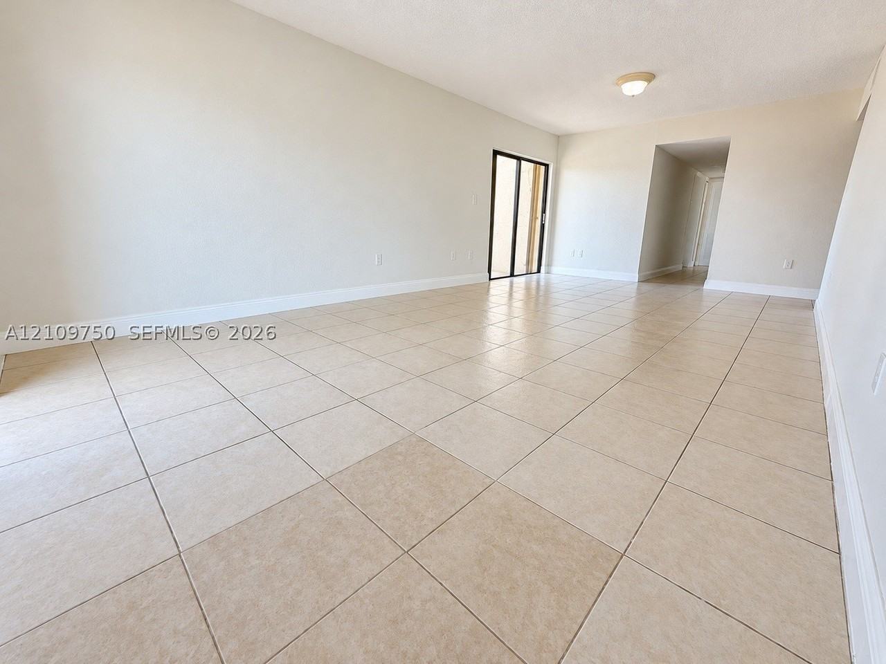 8401 Nw 8th St #310 - Photo 5 of 34
