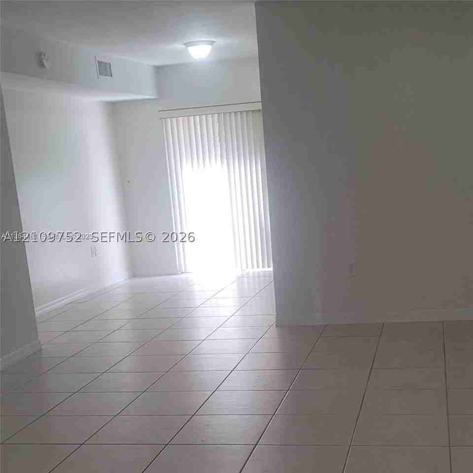 1260 Se 31st Ct #106-34 - Photo 3 of 13