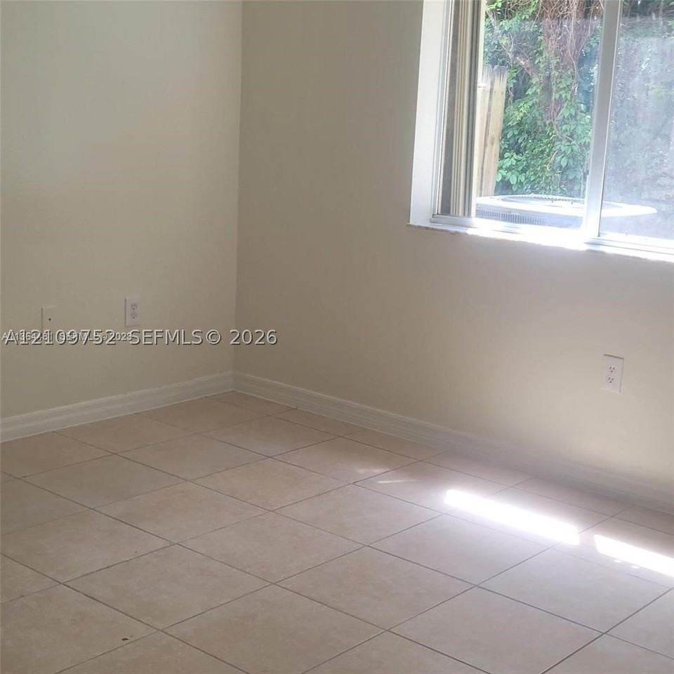 1260 Se 31st Ct #106-34 - Photo 7 of 13