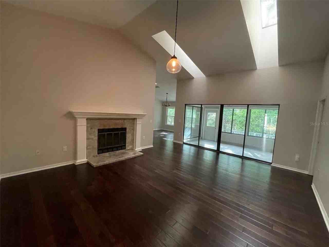 5414 Sw 91st Ter - Photo 2 of 15