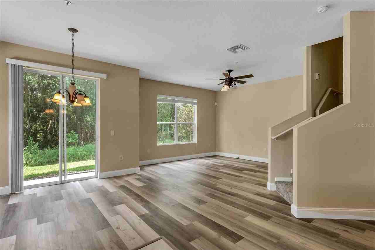 1548 Broken Oak Dr - Photo 6 of 22
