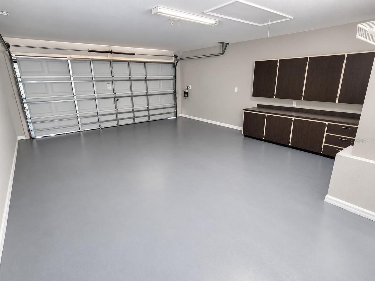 11635 Fairmont Ave - Photo 5 of 7