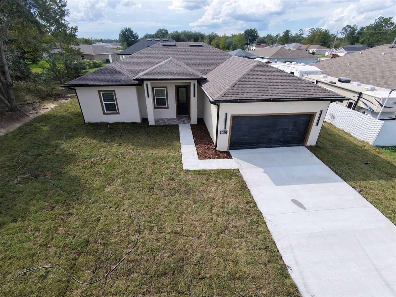 12834 Sw 67th Ave - Photo 2 of 33