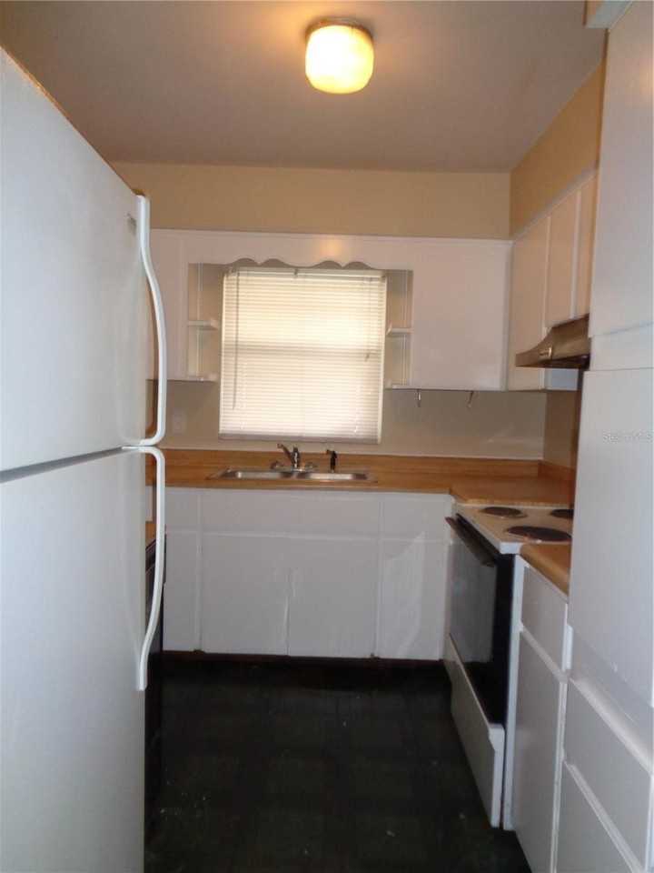 206 Oglethorpe Pl - Photo 7 of 13