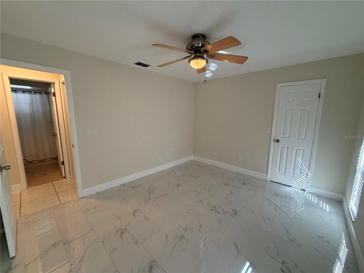 8725 Aruba Ln - Photo 6 of 30