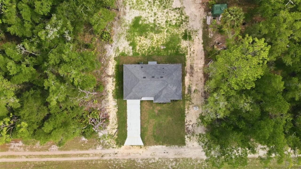 9590 W Tennessee Ln - Photo 4 of 35
