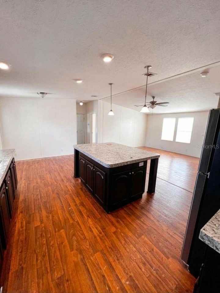 4313 Orlando Ave - Photo 5 of 11