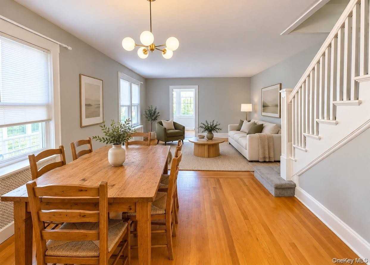 306 Soundview Ave - Photo 5 of 23