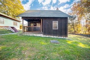 35 Clara Ave - Photo 1 of 1