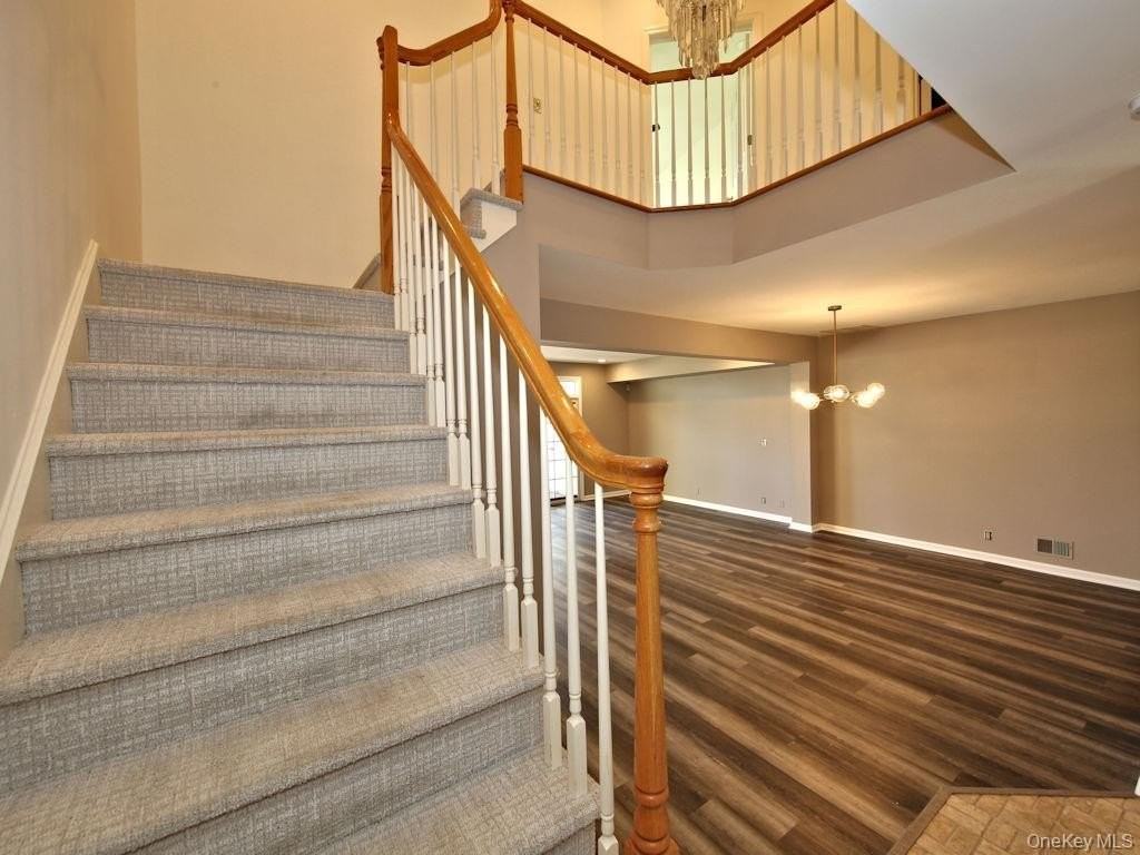 122 Doral Greens Dr W - Photo 5 of 22