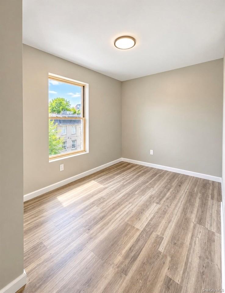 199 Chambers St #2 - Photo 3 of 6