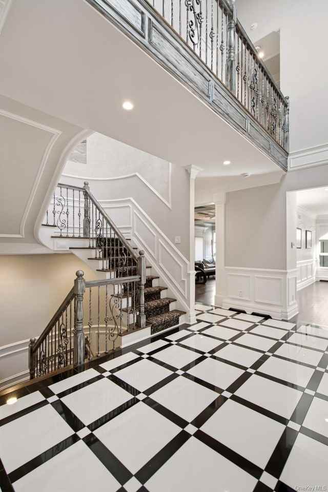 2 Verity Ln - Photo 6 of 48