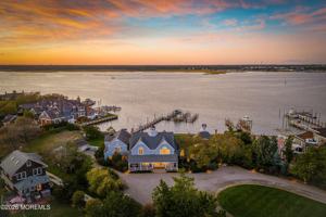 featured image of 1552 Runyon Ln