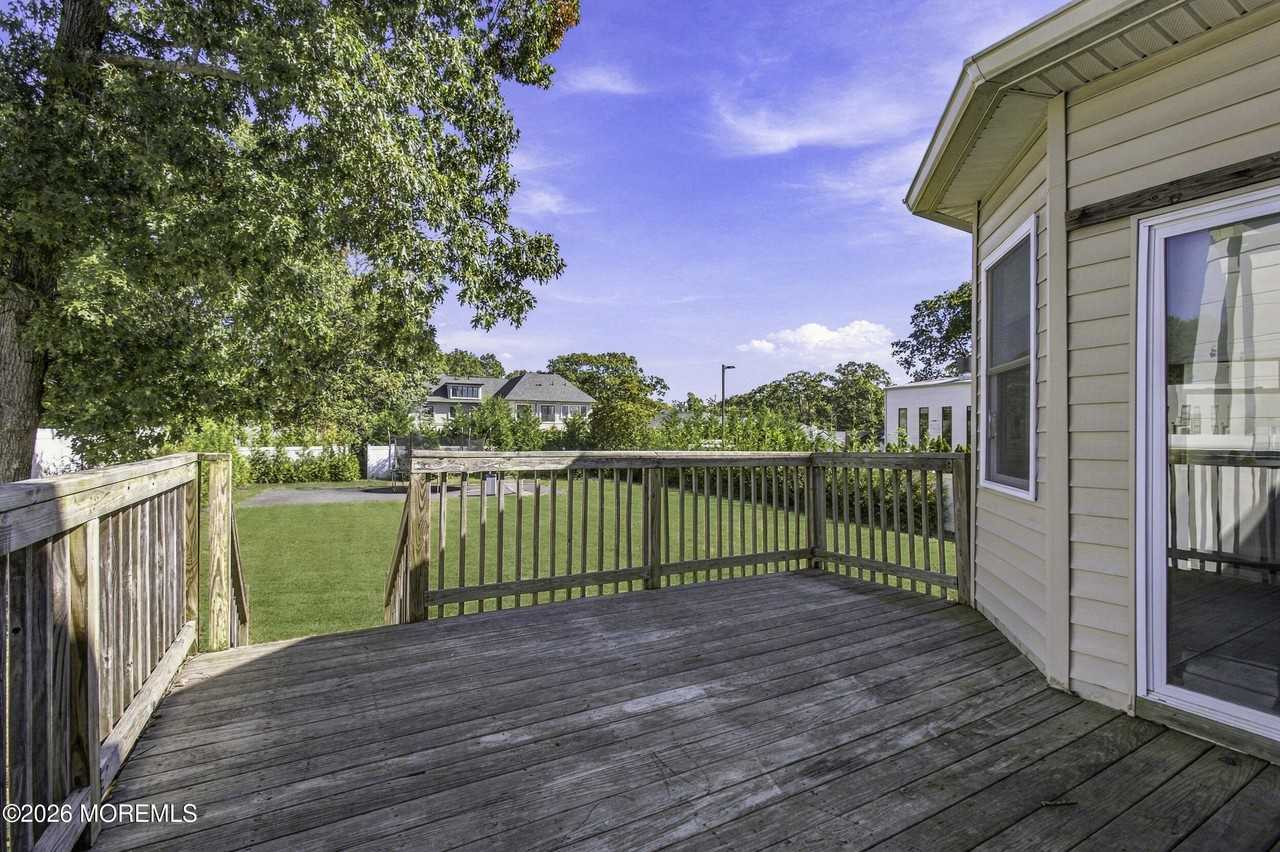 151 Miller Rd - Photo 3 of 30