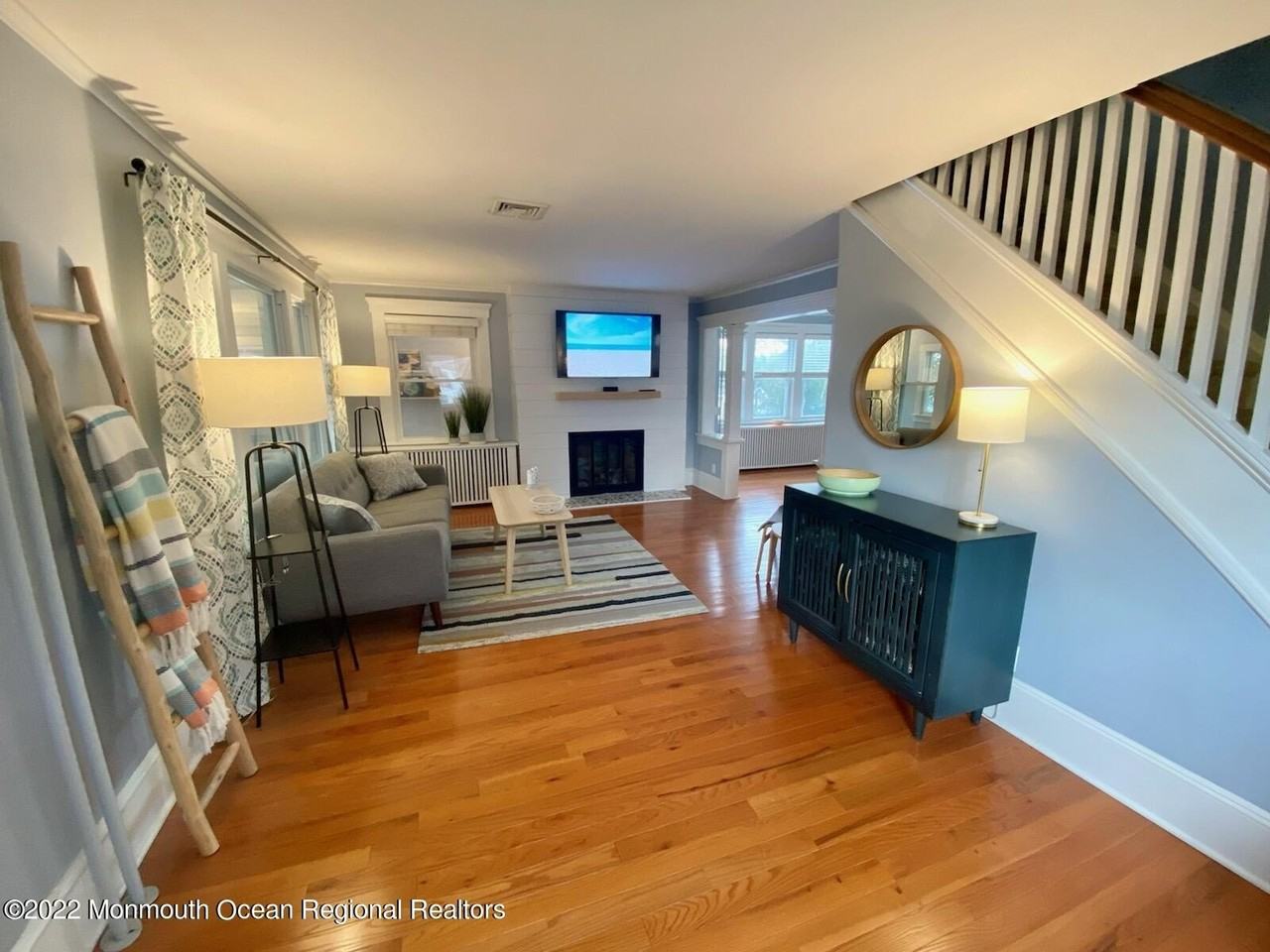 106 Atlantic Ave - Photo 2 of 14