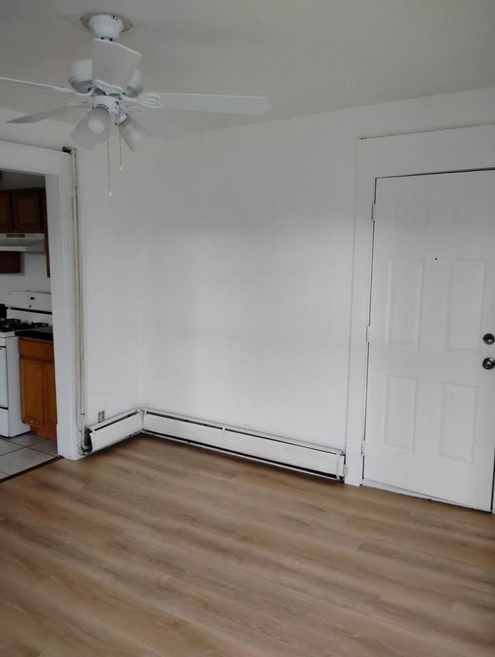 292 Villa St #5 - Photo 5 of 11
