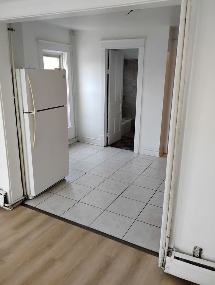 292 Villa St #5 - Photo 6 of 11