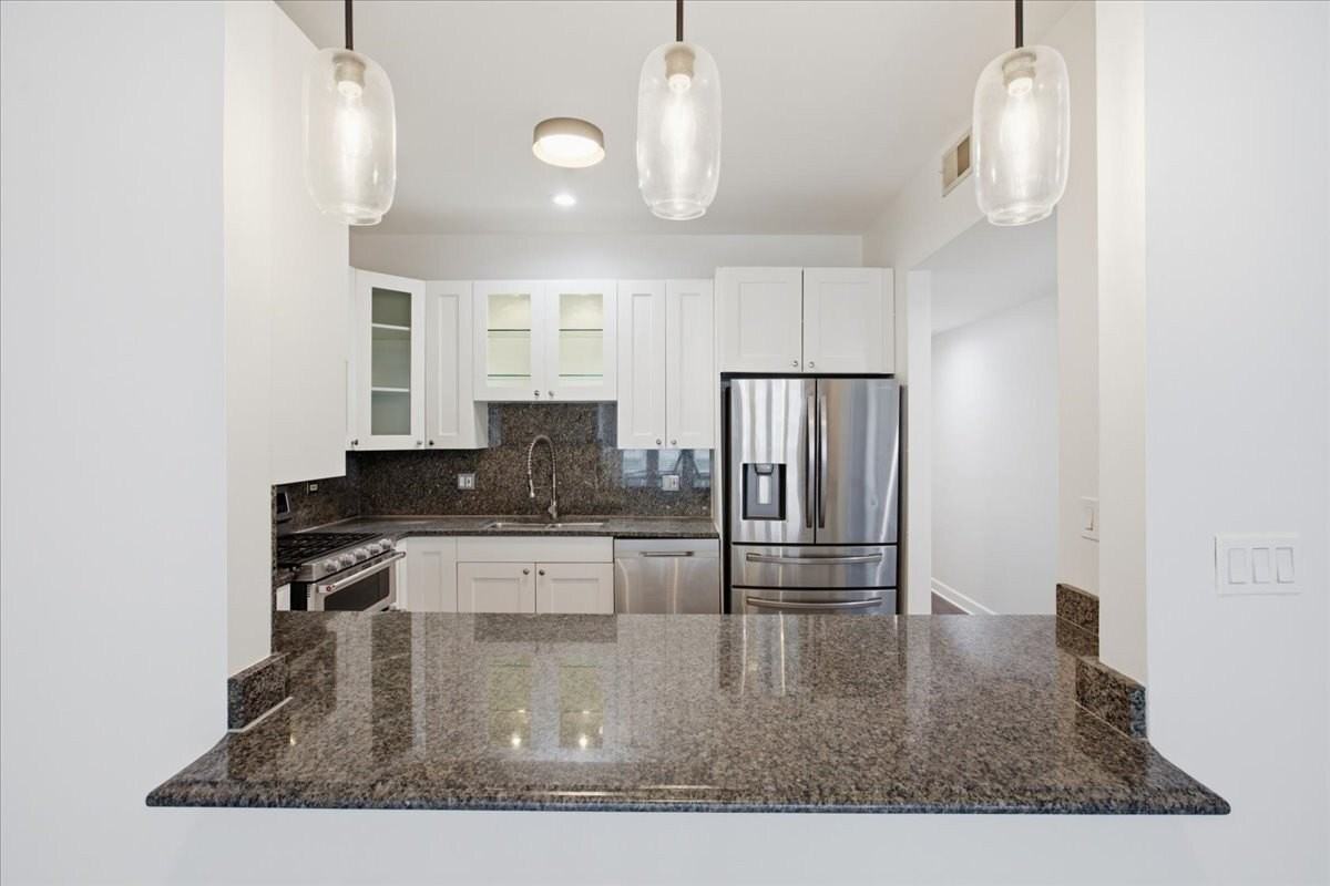 77 E 16th St #2 - Photo 7 of 18