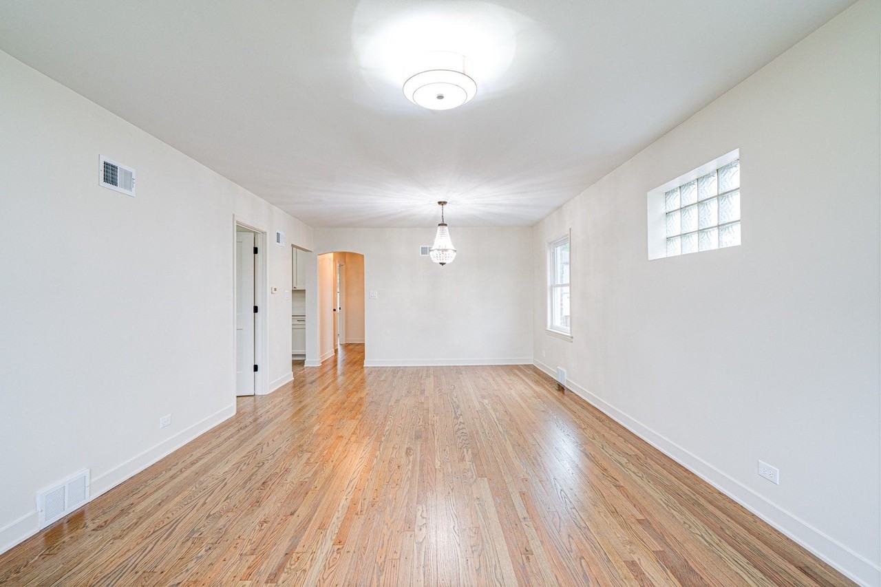 458 Rice Ave - Photo 5 of 25