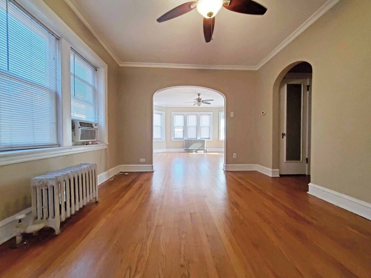 8922 Skokie Blvd #1 - Photo 5 of 12