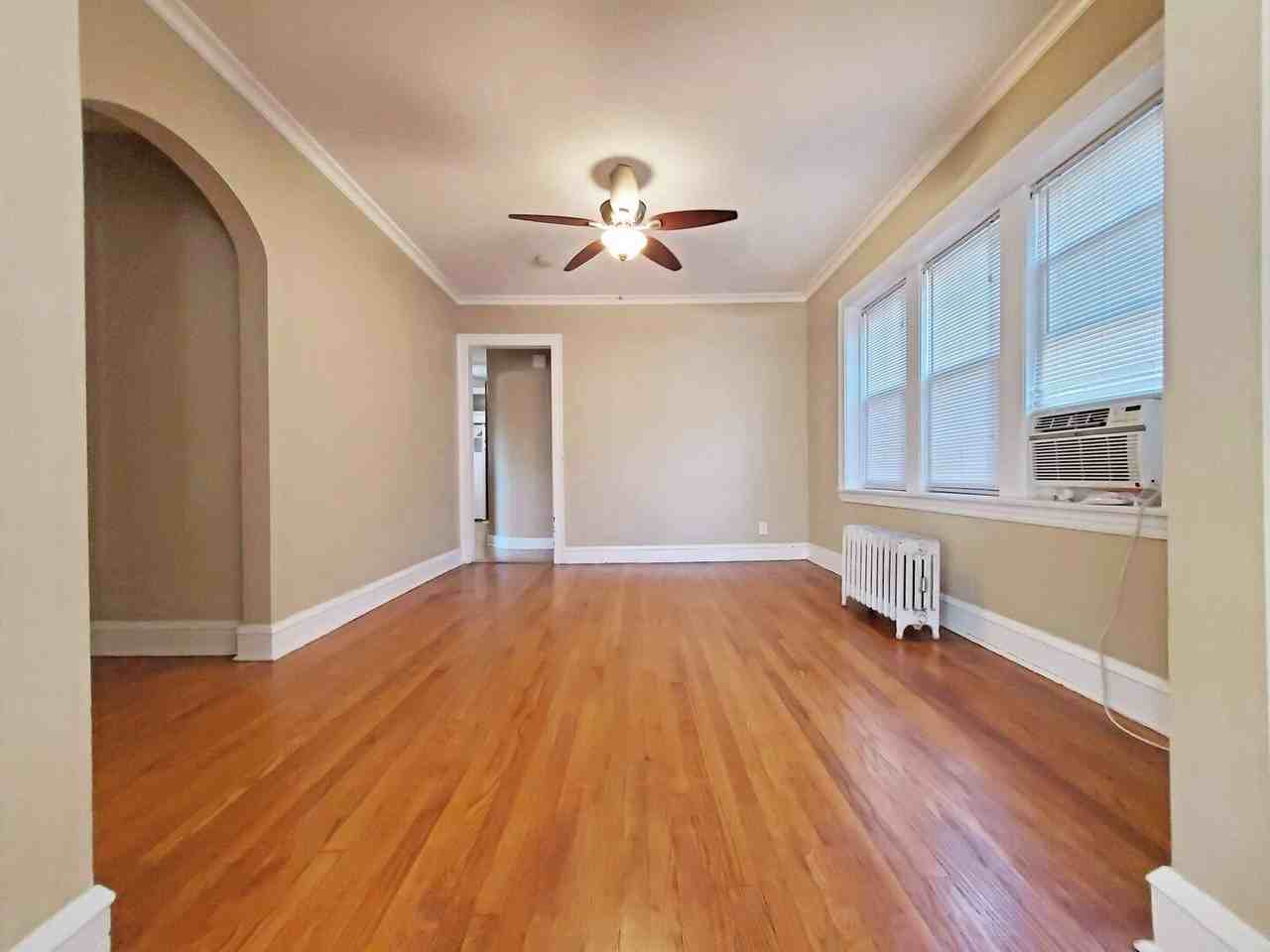 8922 Skokie Blvd #1 - Photo 7 of 12