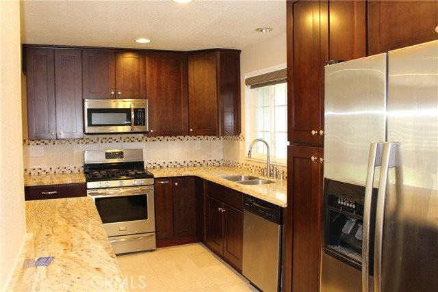 2601 Middlesex Pl - Photo 6 of 8