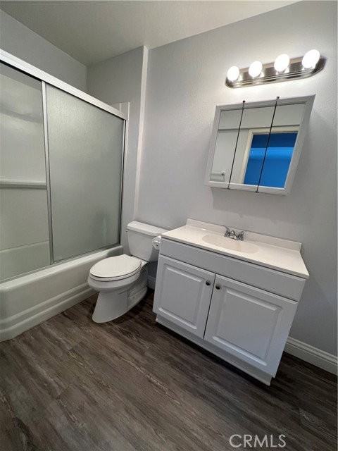 701 1/2 Larkspur Ave - Photo 5 of 8