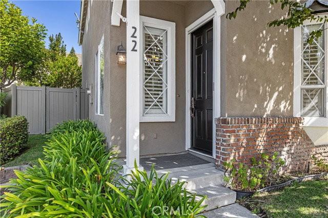 22 Wellington Pl - Photo 3 of 8