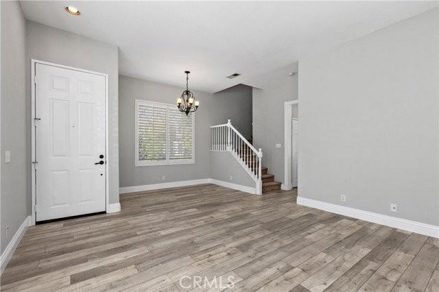 22 Wellington Pl - Photo 7 of 8