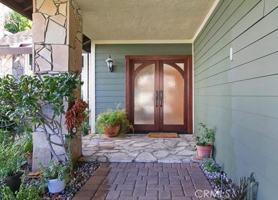 featured image of 28632 Silverton Dr