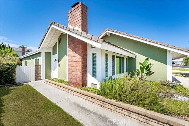24312 Taxco Dr - Photo 3 of 8