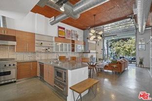 1152 N La Cienega Blvd #102 - Photo 1 of 1