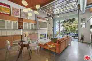 1152 N La Cienega Blvd #102 - Photo 6 of 8