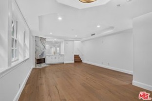 342 N Palm Dr #101 - Photo 1 of 1