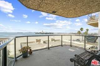 1230 E Ocean Blvd #504 - Photo 4 of 7