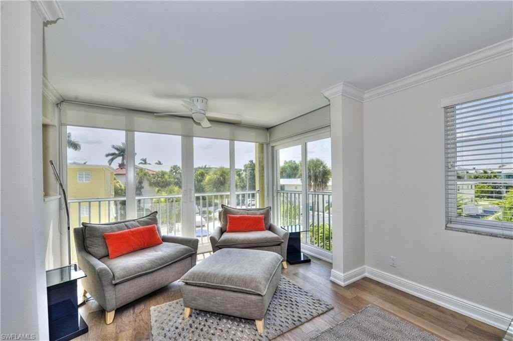 900 8th Ave S #301 - Photo 6 of 25