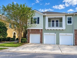 featured image of 213 Larkin Pl #111