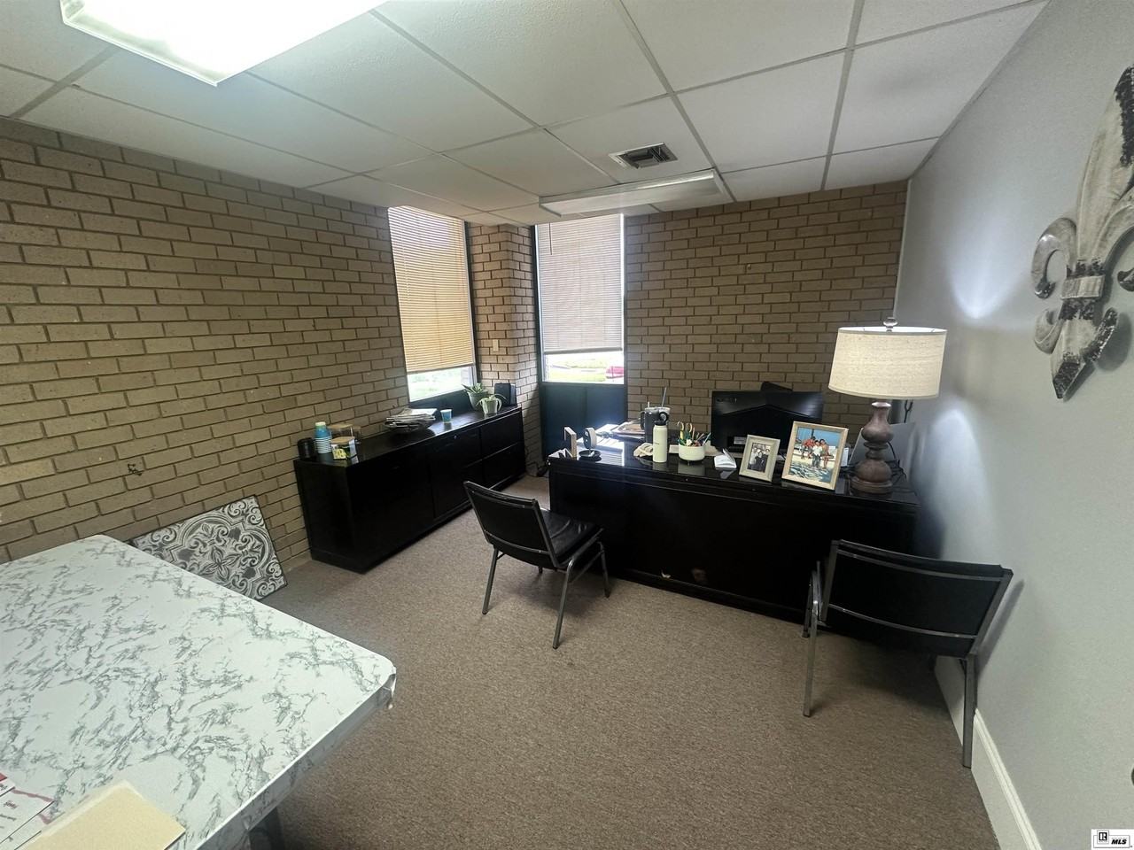 3201 Armand St - Photo 7 of 31