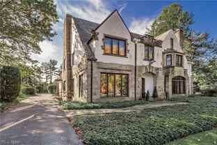 18420 Shelburne Rd - Photo 1 of 1