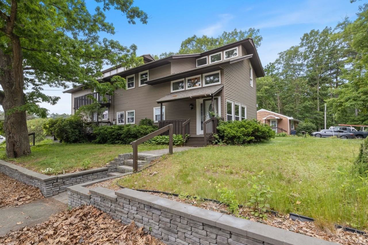 267 Pioneer Rd - Photo 4 of 41