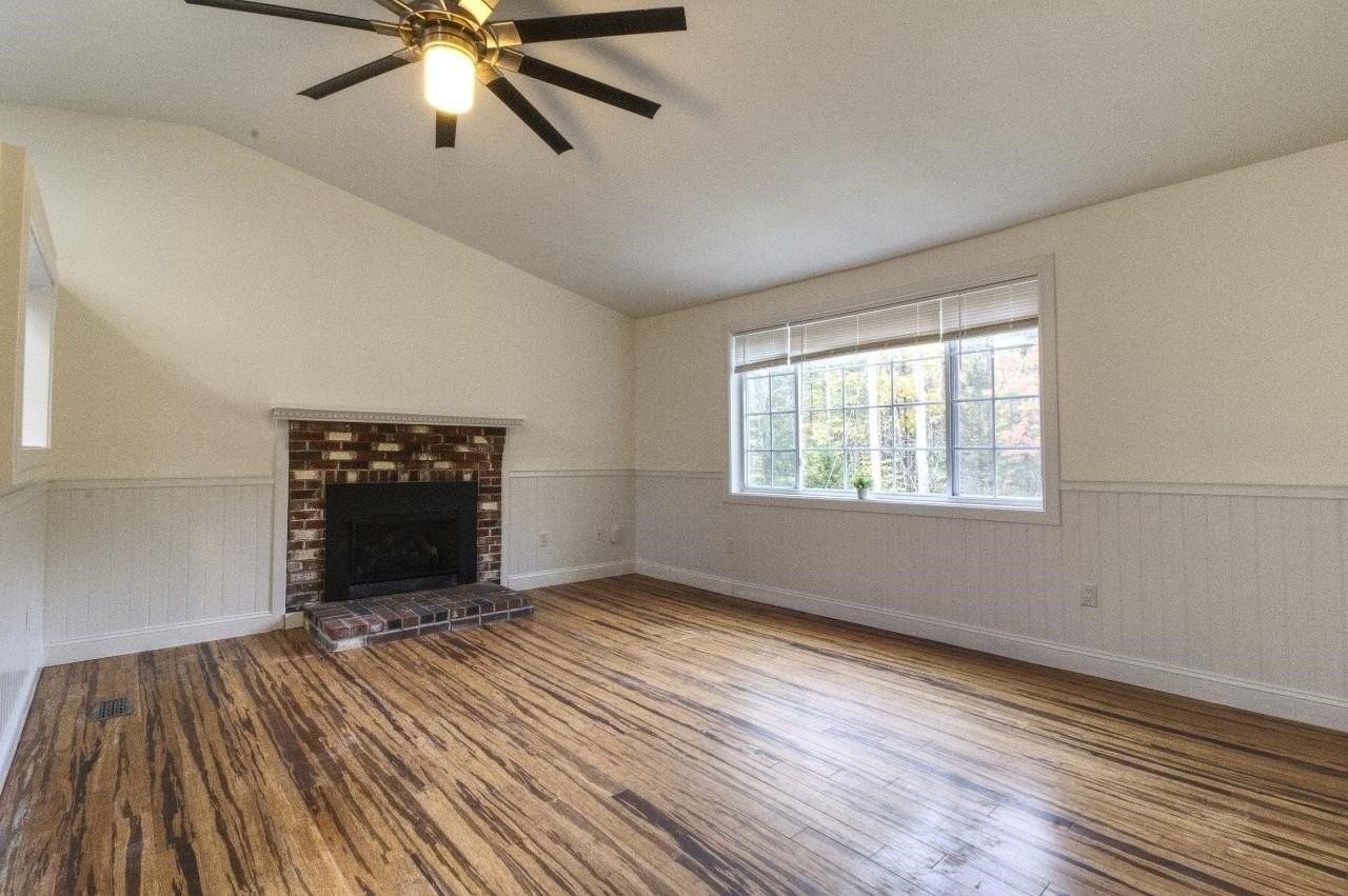 15 Oakwood Rd - Photo 4 of 14
