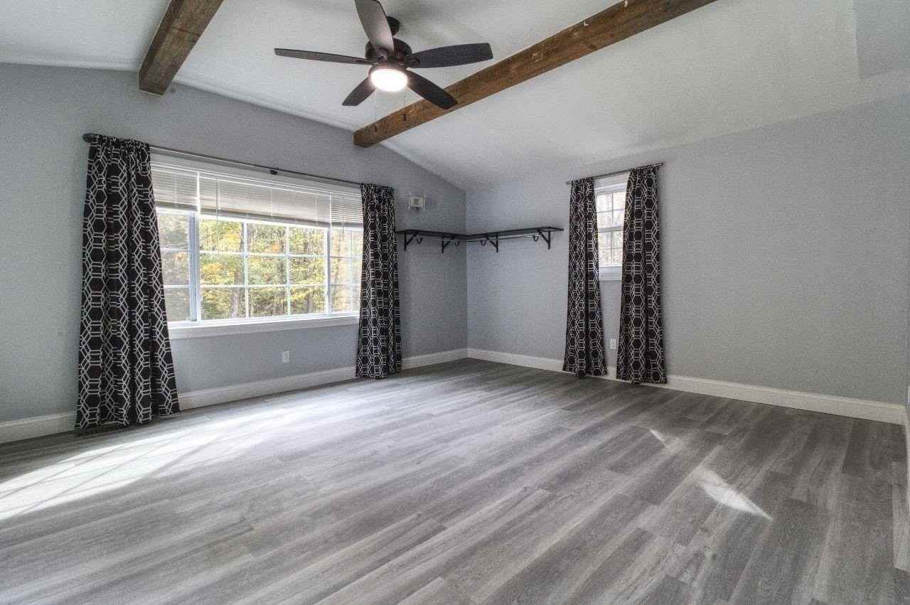 15 Oakwood Rd - Photo 6 of 14