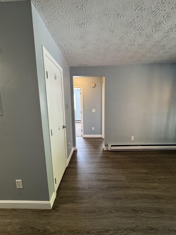 39 Old Hackett Hill Rd #2E - Photo 3 of 13